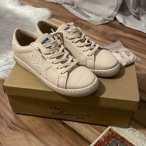 Vintage Havana Carla Bone Sneakers